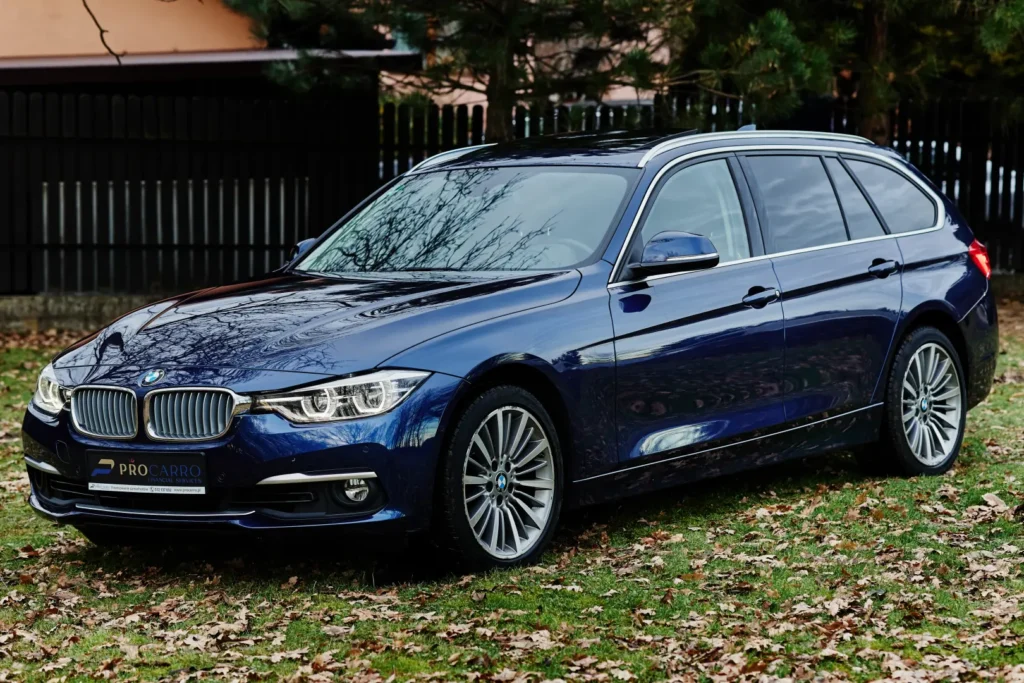 BMW 320i